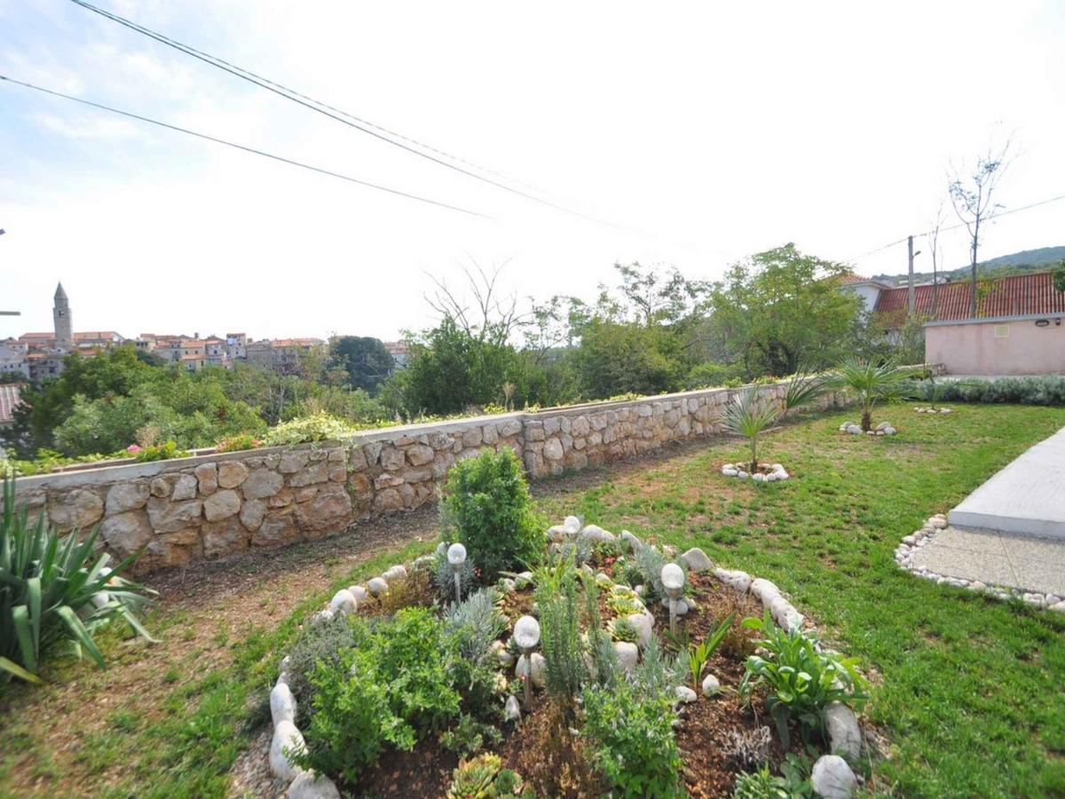 Apartment In Vrbnik/Insel Krk 13614 Zewnętrze zdjęcie