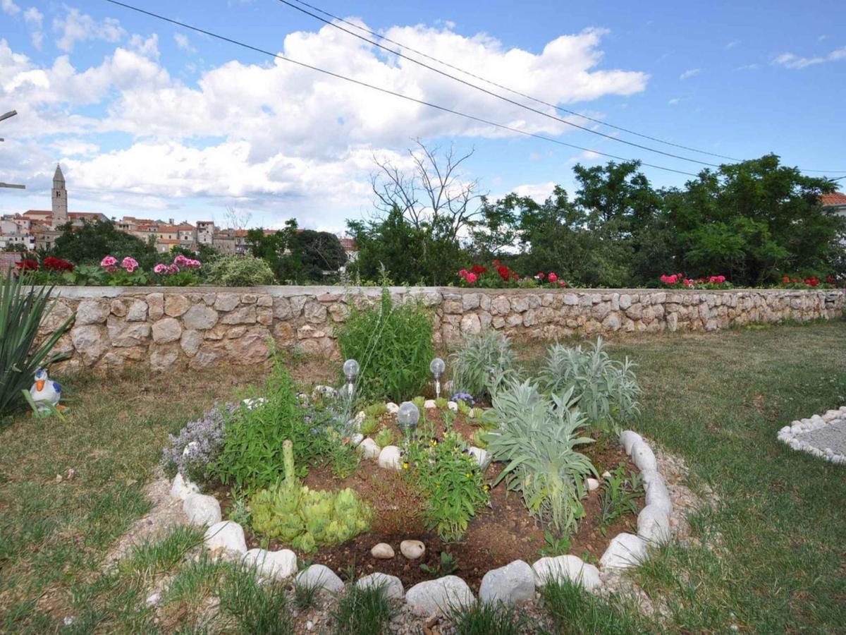 Apartment In Vrbnik/Insel Krk 13614 Zewnętrze zdjęcie